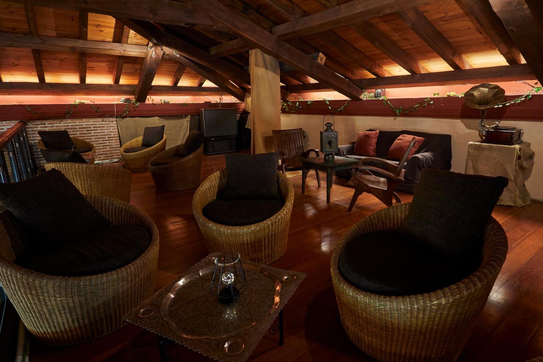 Hotel El Mirlo Blanco Candeleda Luaran gambar