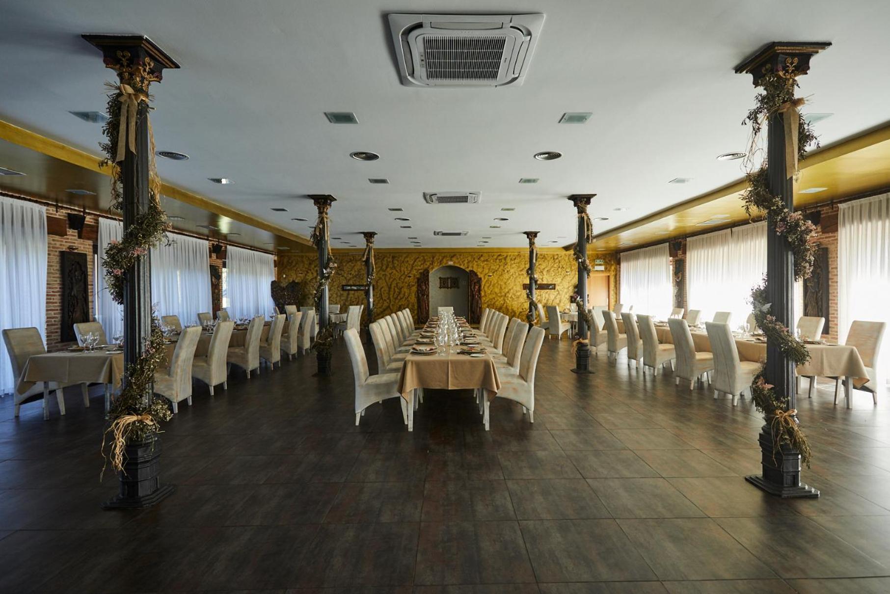 Hotel El Mirlo Blanco Candeleda Luaran gambar